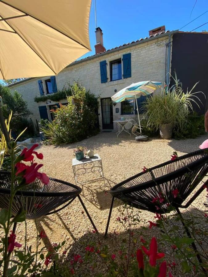 La Grange a Mémé, en pleine nature, Chaix Extérieur photo