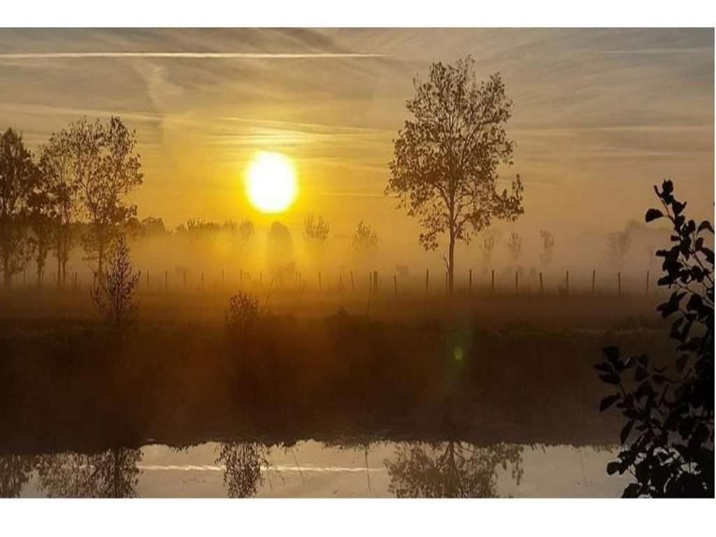 La Grange a Mémé, en pleine nature, Chaix Extérieur photo